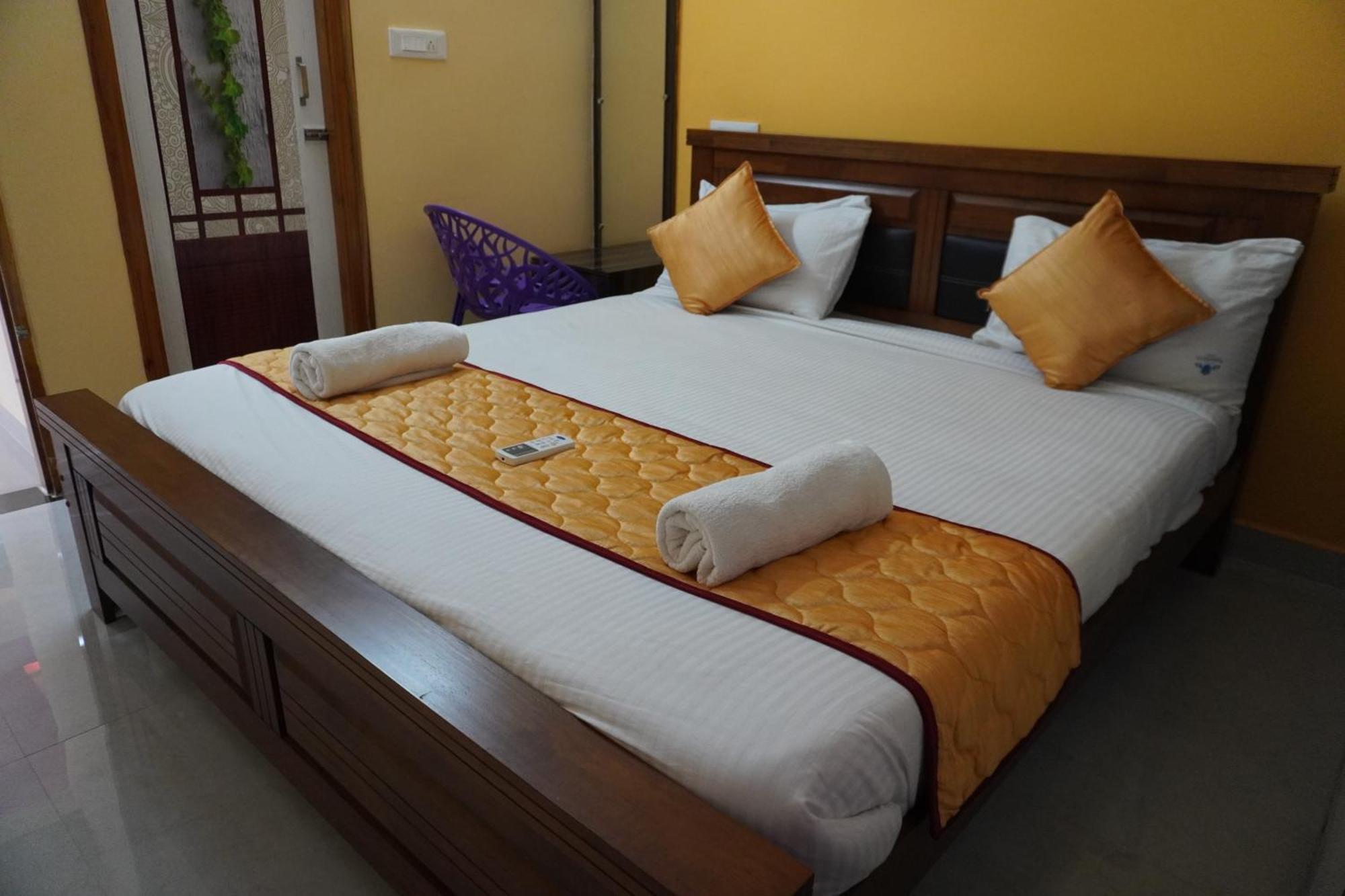 Tirumala Premium Home Stay ティルパティ エクステリア 写真
