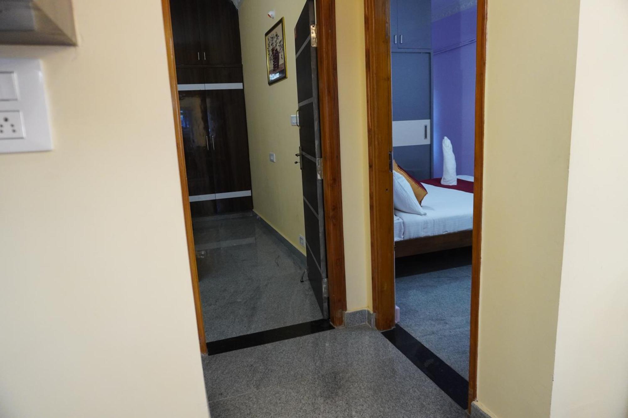 Tirumala Premium Home Stay ティルパティ エクステリア 写真