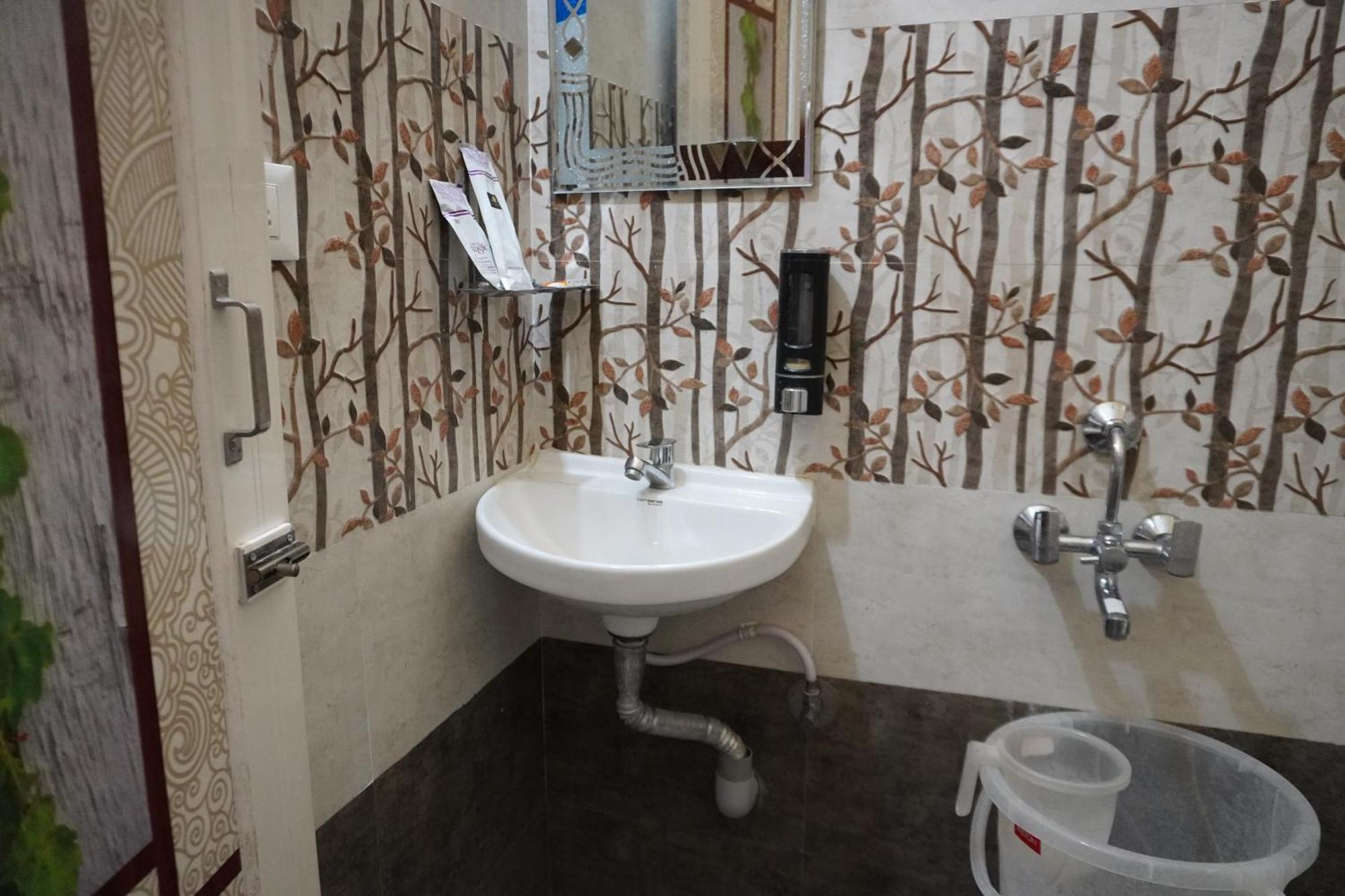 Tirumala Premium Home Stay ティルパティ エクステリア 写真